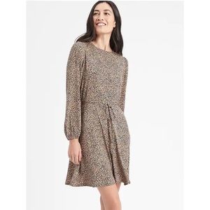 New with tags: Tall Banana Republic Factory Leopard Fit-and-Flare